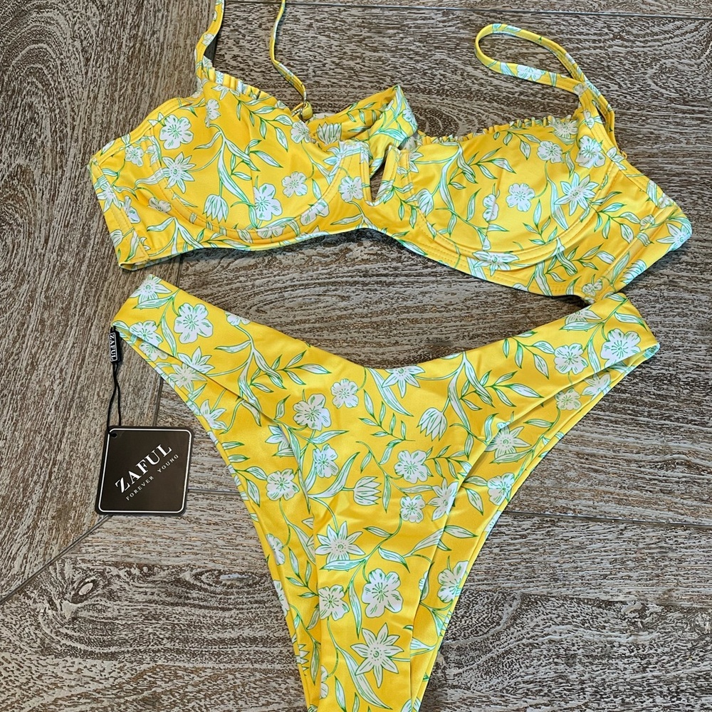 New with tags bikini